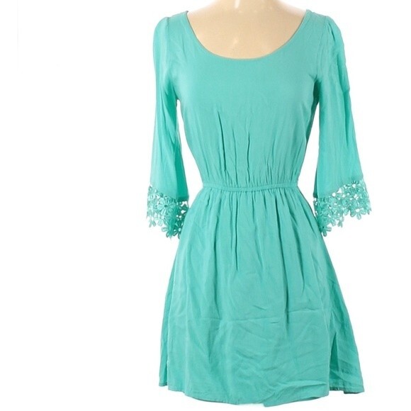 Aqua floral lace sleeve bar back dress size small - Picture 1 of 5
